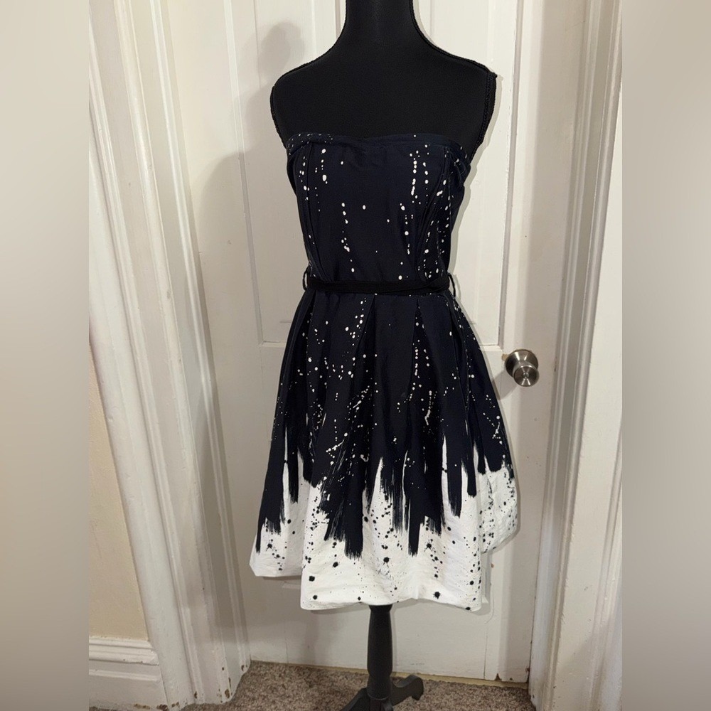 Women's Dorothy Perkins size 4‎ US Polka Dot Dress, vintage style, size 8 UK